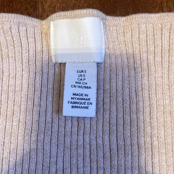 Beige Ribbed Knit Cardigan - Picture 2 of 3